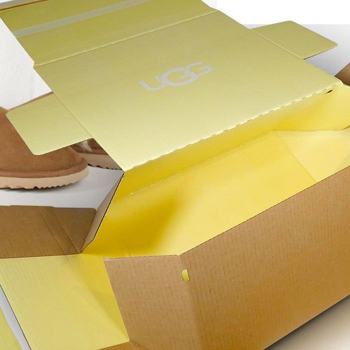 Bespoke packaging cardboard boxes for shoes and boots - UGG boots by Deckers postal packaging for UGG boots Packaging custom printed for UGG boots by Deckers 